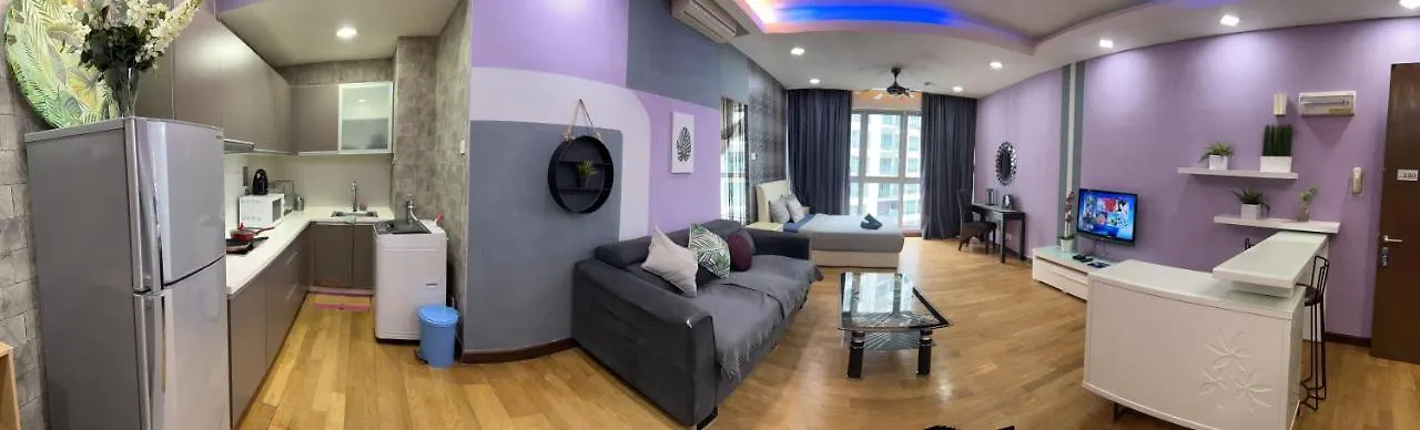 Apartman Regalia Sky Pool Klcc By Pasira Home Kuala Lumpur