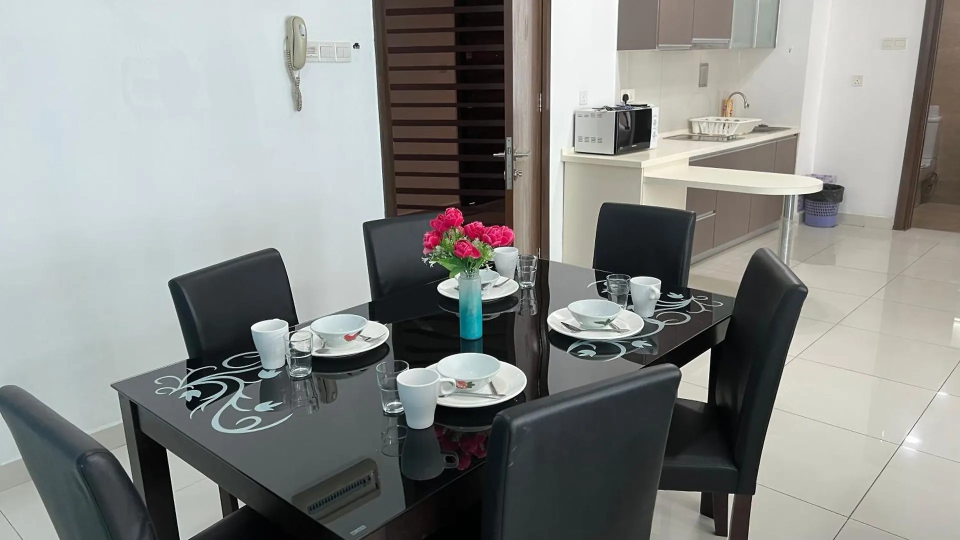 Apartman Regalia Sky Pool Klcc By Pasira Home Kuala Lumpur